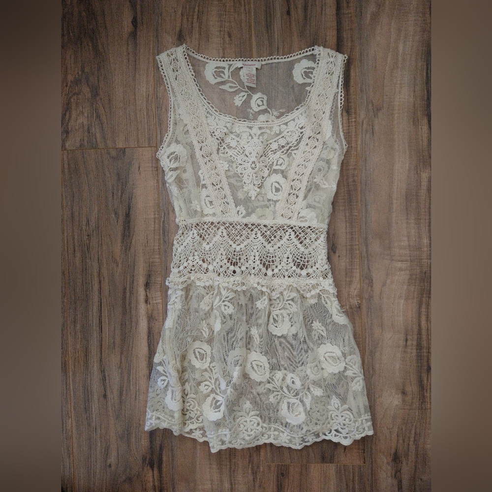 EVERYTHING $10 - Sundance Catalog Lace Sleeveless Tunic Size 4